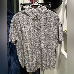 Goodfellow & Co Black and White Floral Shirt